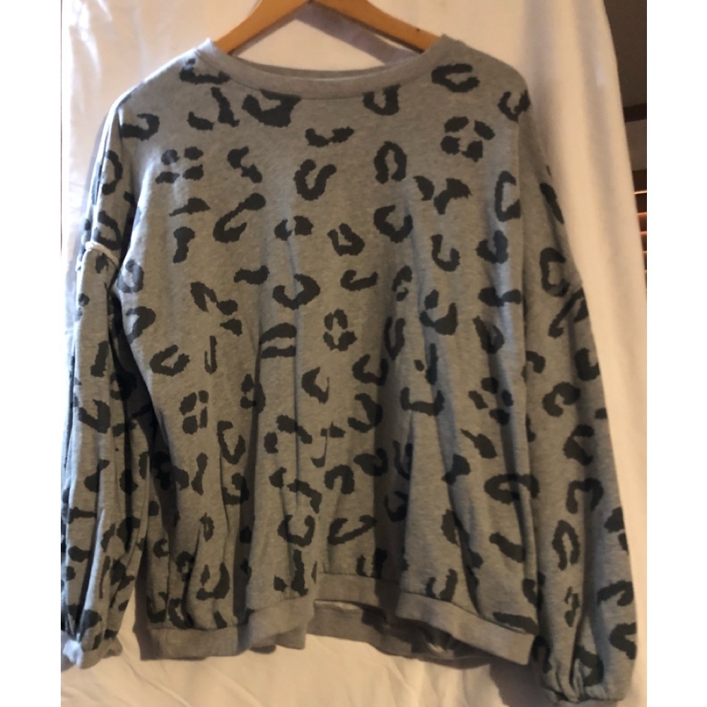 Easel Animal Print